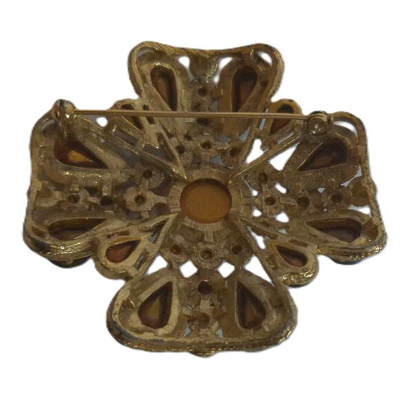 Vintage Sphinx Gripoix Maltese Cross Crystal Gold Plated Signed Brooch - Picture 2 of 6